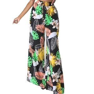 Tropical wide leg pants sz small